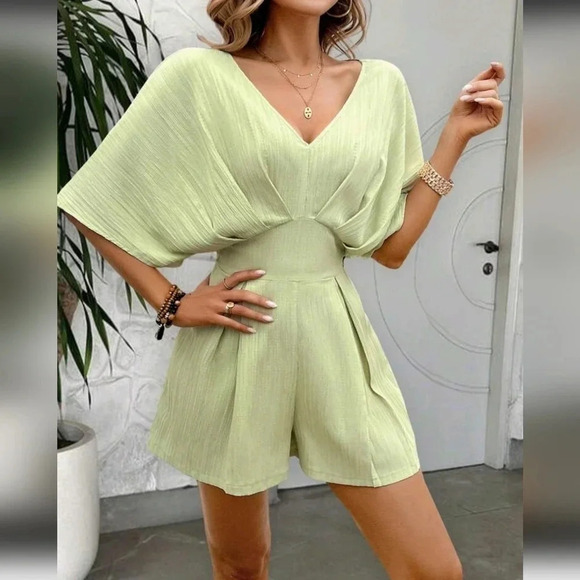 Summer Vacation Casual Solid Color Pleated Batwing Sleeve Jumpsuit With Belt - Picture 3 of 5